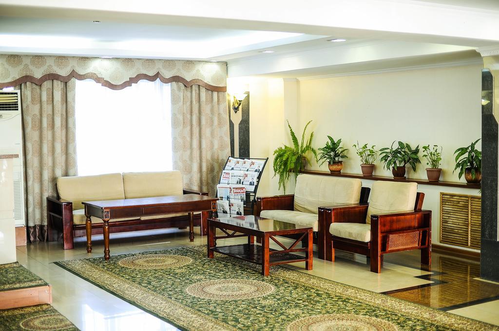 Dostyk Hotel Sjymkent Exteriör bild